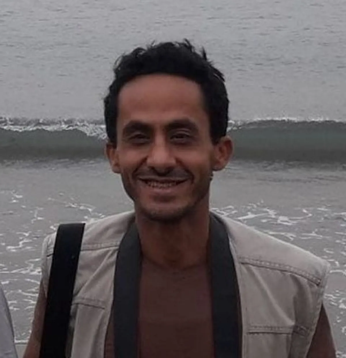 البخيتي يهاجم قرار سلطة صنعاء بإلغاء الإنجليزية: وزير التربية وصل لمرحلة فشل الدماغ