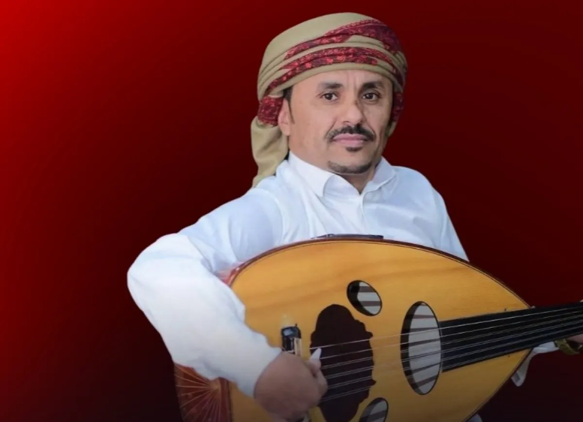 فنان شعبي يتعرض لاعتداء عنيف من أنصار الله في عمران