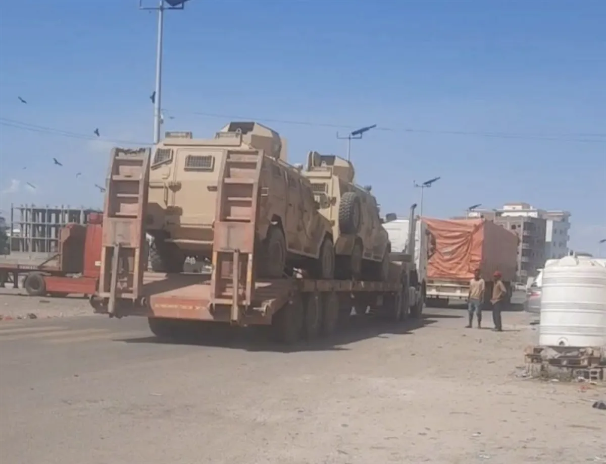 قوات المجلس الرئاسي تدفع بتعزيزات عسكرية إلى عدن