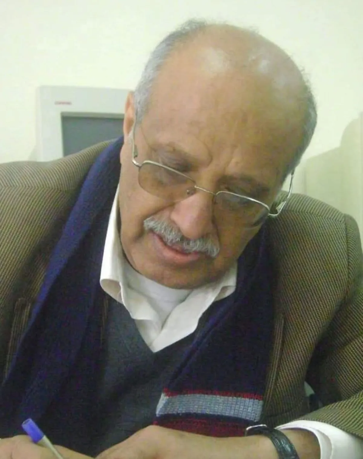 نقابة الصحفيين تنعى الصحفي المخضرم عبدالحليم سيف