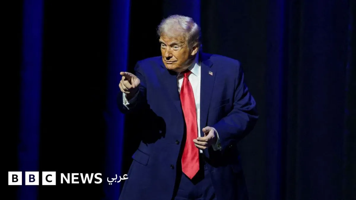 ترامب يحذف مقطع فيديو يتضمن محتوى عنصرياً يُظهر أوباما وعقيلته على هيئة قردين