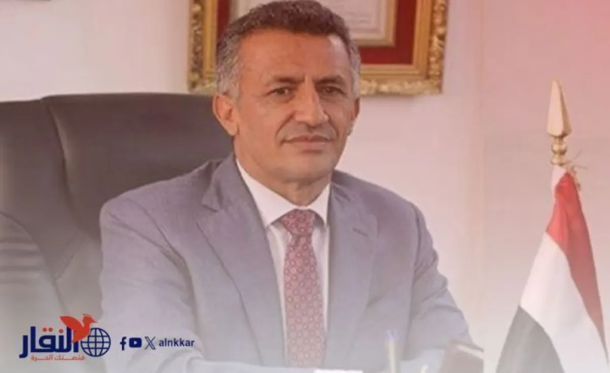 القانص ساخرا: إفراغ اليمن نتاج سلطة الجبايات لا مخططات الخارج