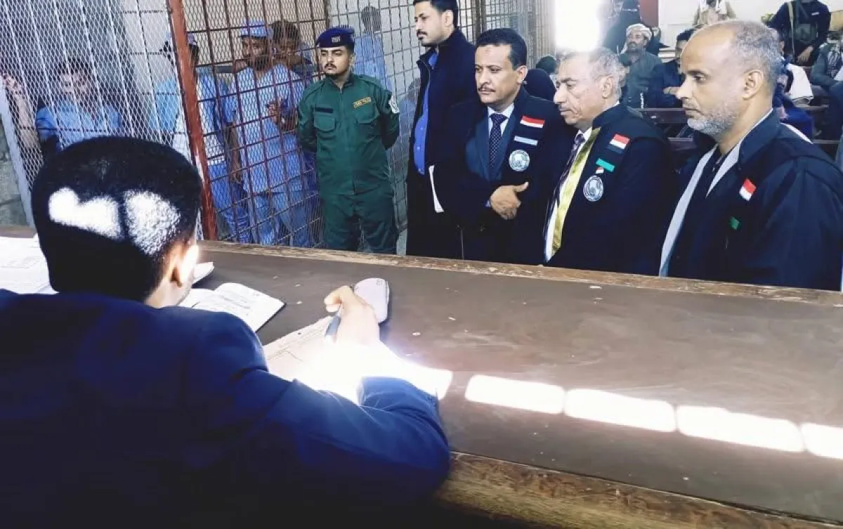 مثول غزوان المخلافي و6 متهمين أمام المحكمة الجزائية المتخصصة في تعز