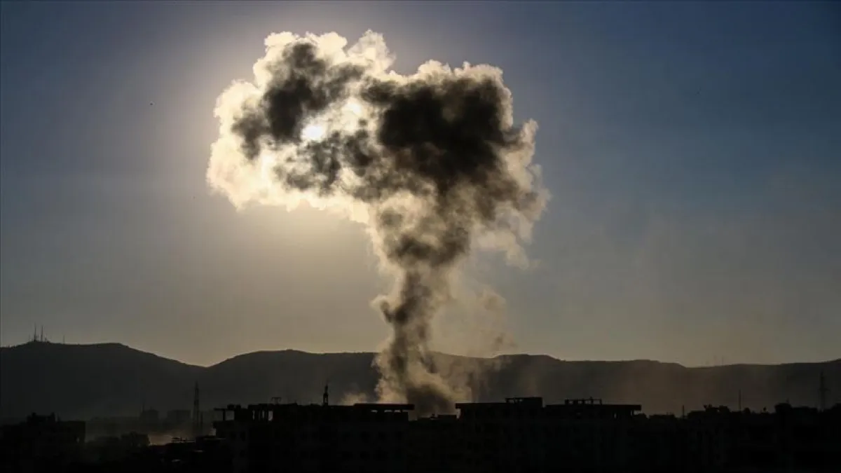 الجيش الأمريكي يعلن شن 10 غارات على مواقع لـ"داعش" في سوريا