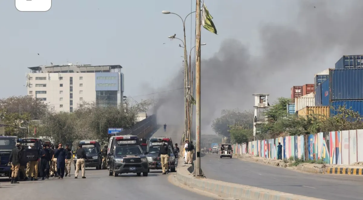 مقتل 9 محتجين باقتحام القنصلية الأمريكية في كراتشي عقب أنباء مقتل علي خامنئي