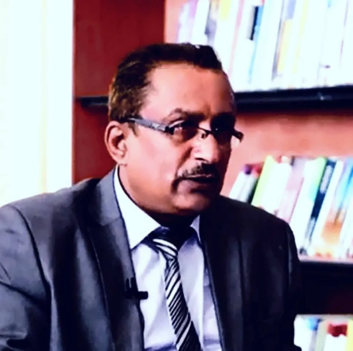 أكاديمي يتهم هيئات المياه في تعز بتعطيش المدينة وانتهاج ثقافة الحرمان