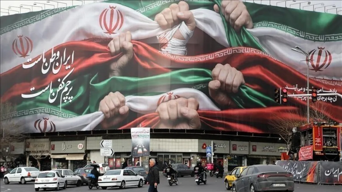 إسرائيل تهدد باغتيال المسؤولين عن اختيار مرشد جديد بإيران