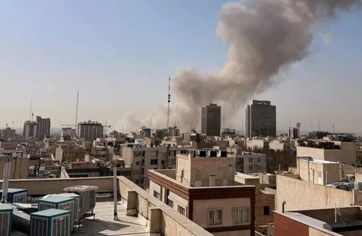 إسرائيل تعلن شن ضربات واسعة على طهران