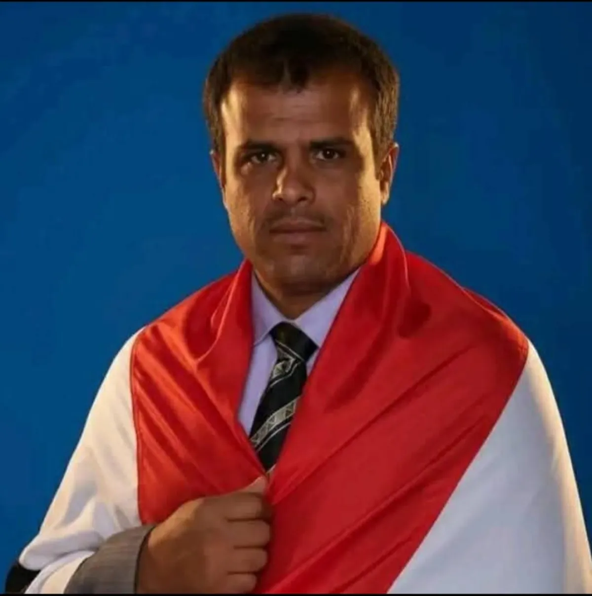 الضبياني يسخر من الجرموزي: الإيمان يشبع الروح لكنه لا يشبع موظفين بلا رواتب