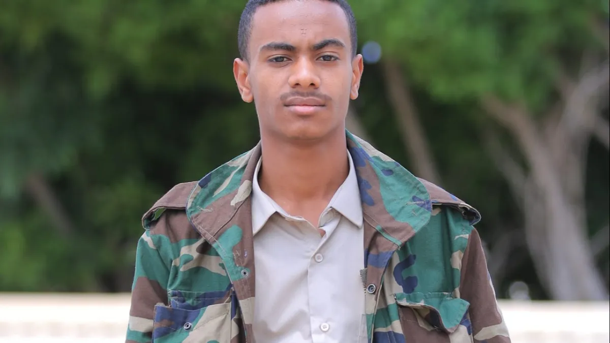 قوات أمن سلطة صنعاء تعتقل شاباً في رداع بعد منشور ينتقد الانفلات الأمني