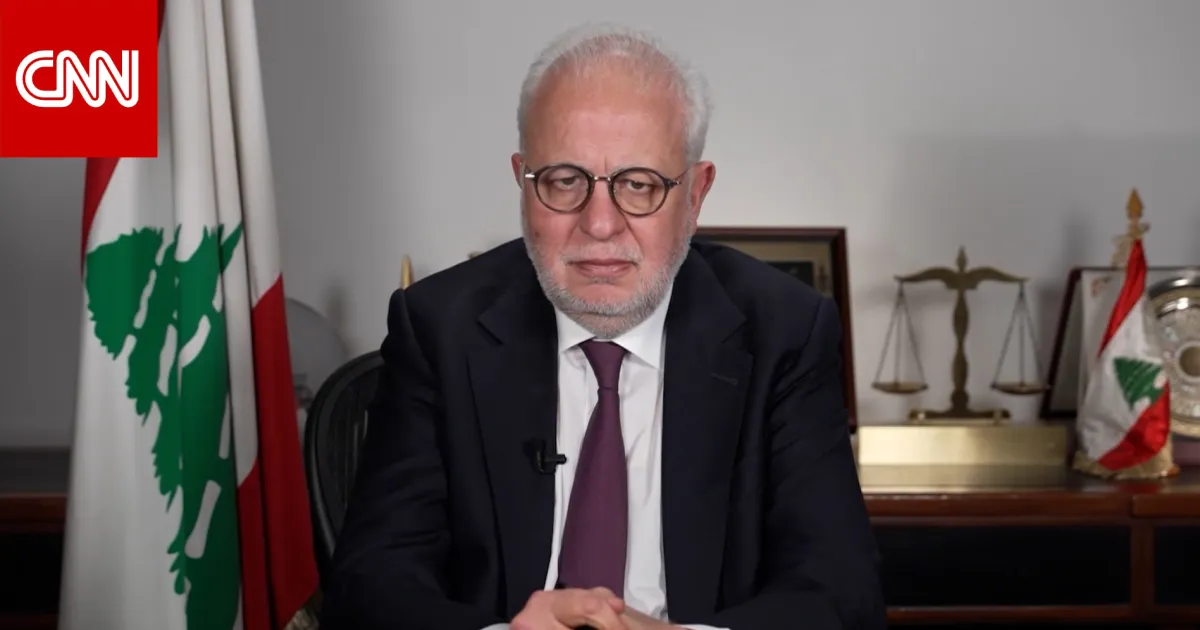 وزير العدل اللبناني: حزب الله يجرّ البلاد إلى حرب شاملة