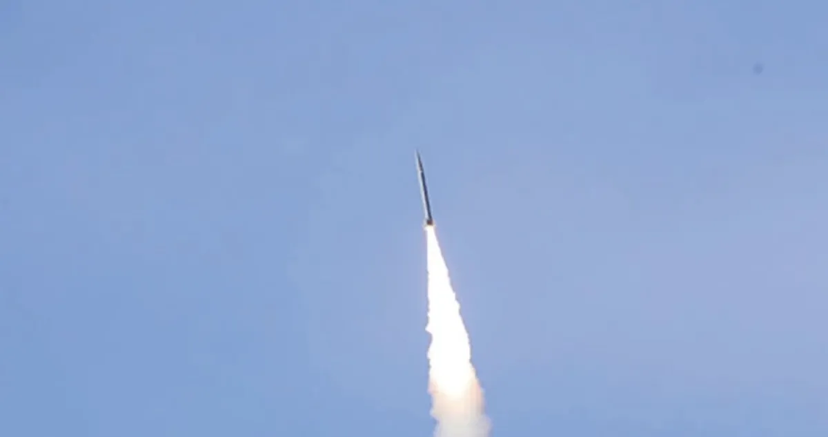 الحوثيون يعلنون أول هجوم لهم باتجاه إسرائيل دعمًا لإيران