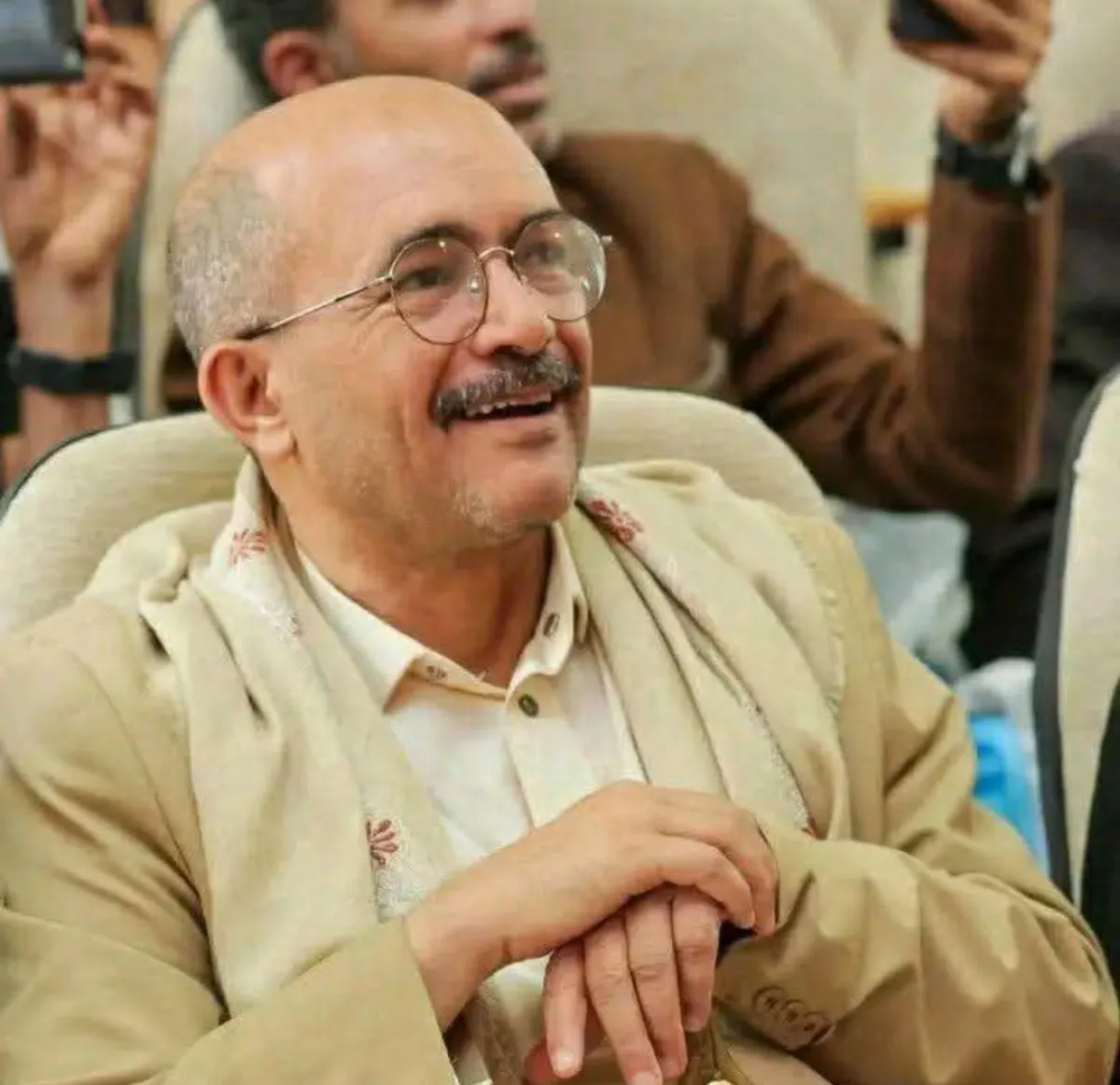 الكامل: اعتقال سلطة صنعاء لنائب مدير الإعلام تجاوز للنيابة وإساءة للمباحث