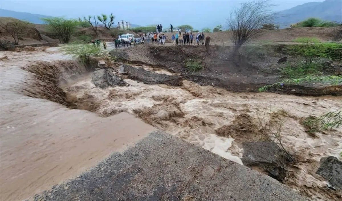 تعز.. السيول ترفع حصيلة الضحايا إلى 21 قتيلًا