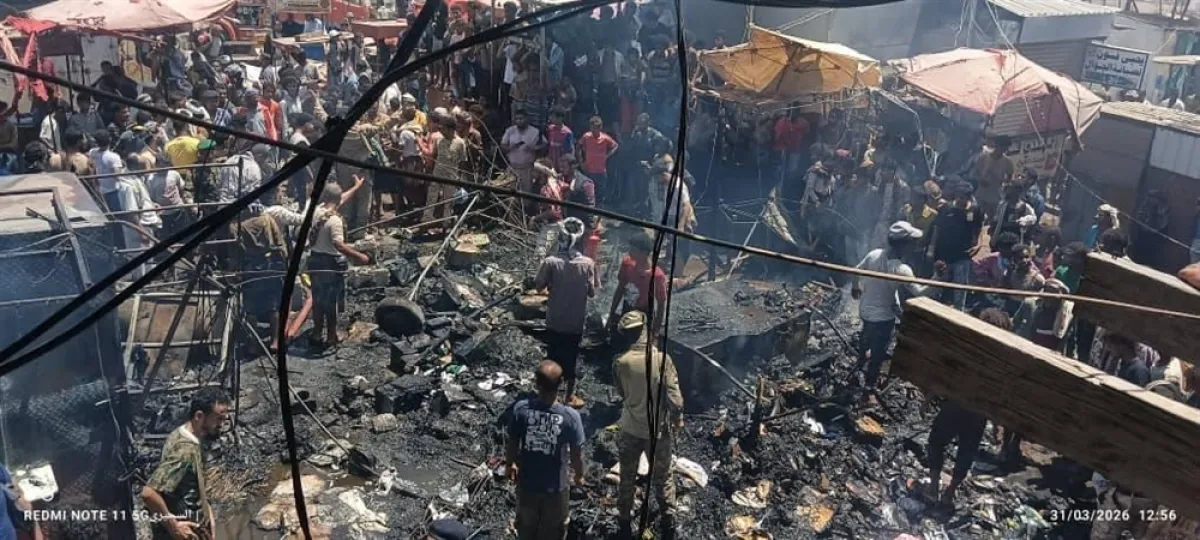 حريق يلتهم عدة محلات تجارية في الفيوش بلحج