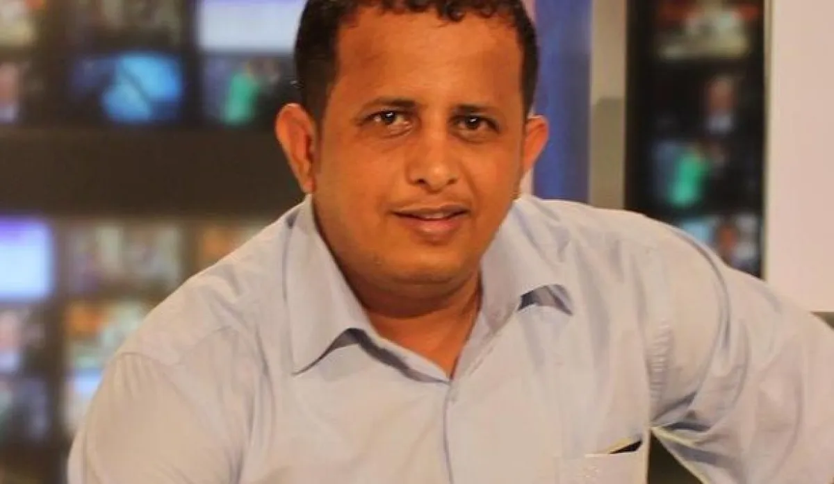 بن لزرق ينتقد أداء البنك المركزي في عدن