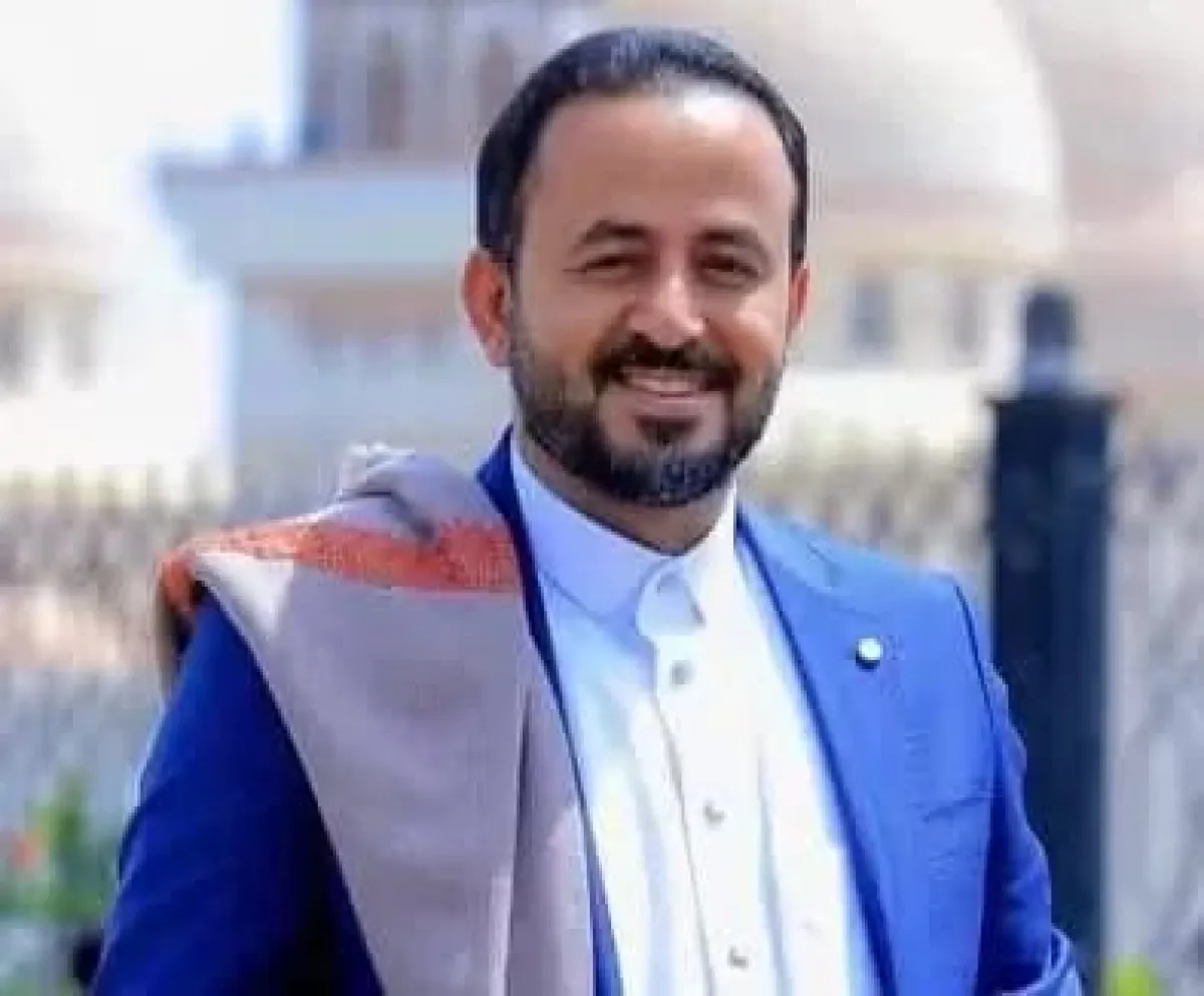 صنعاء: أكاديمي يعلن تعرضه لتهديد بالقتل بعد مطالبته بالقصاص لنجله