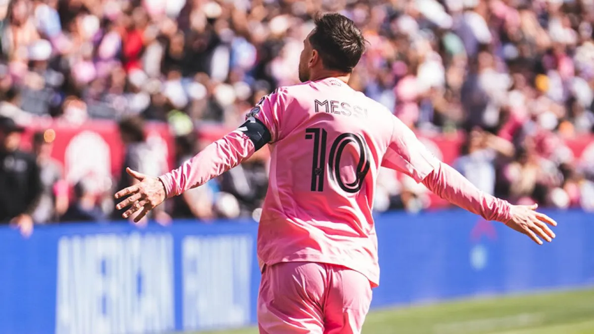 ميسي يقود إنتر ميامي للفوز على كولورادو رابيدز