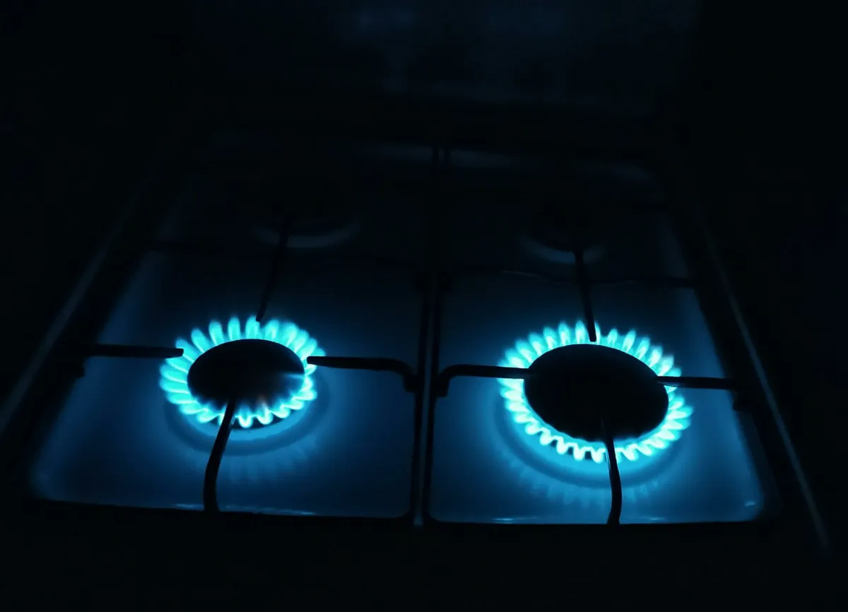 أسعار الغاز الأوروبي ترتفع مع تصاعد التوتر في مضيق هرمز