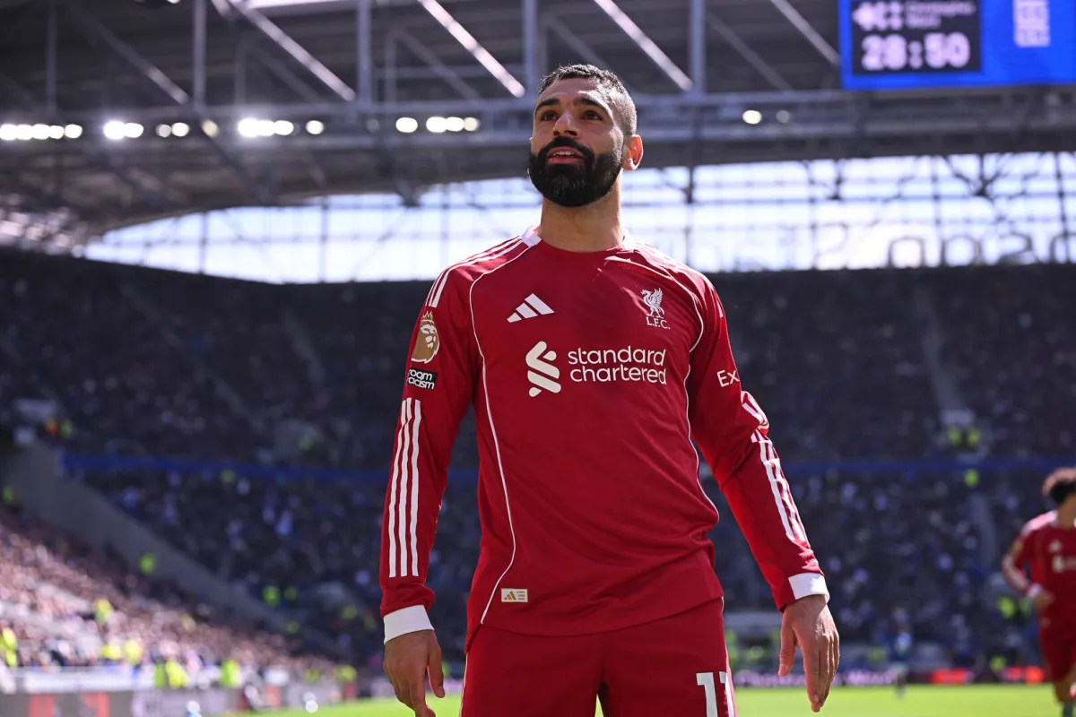 هل يلعب صلاح إلى جوار رونالدو في السعودية؟.. مدرب النصر يحسم موقفه من ضم "الفرعون"