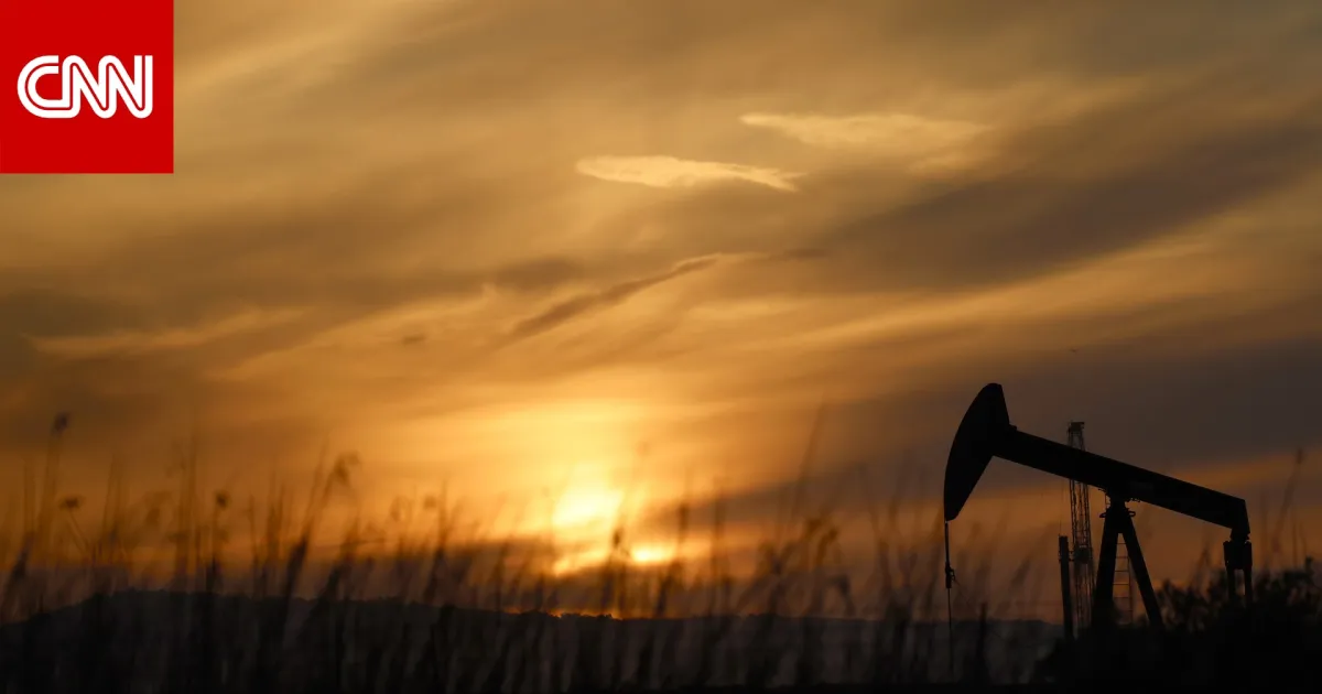 لأول مرة منذ ثلاثة أسابيع.. أسعار النفط تقفز فوق 110 دولارات للبرميل