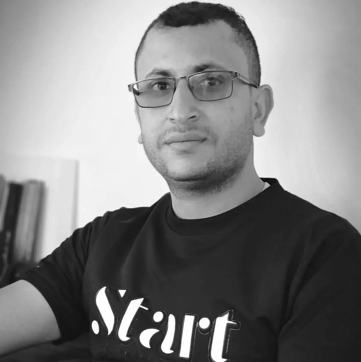 الأجهزة الأمنية في تعز تعلن القبض على المتهمين باغتيال الصحفي القاضي