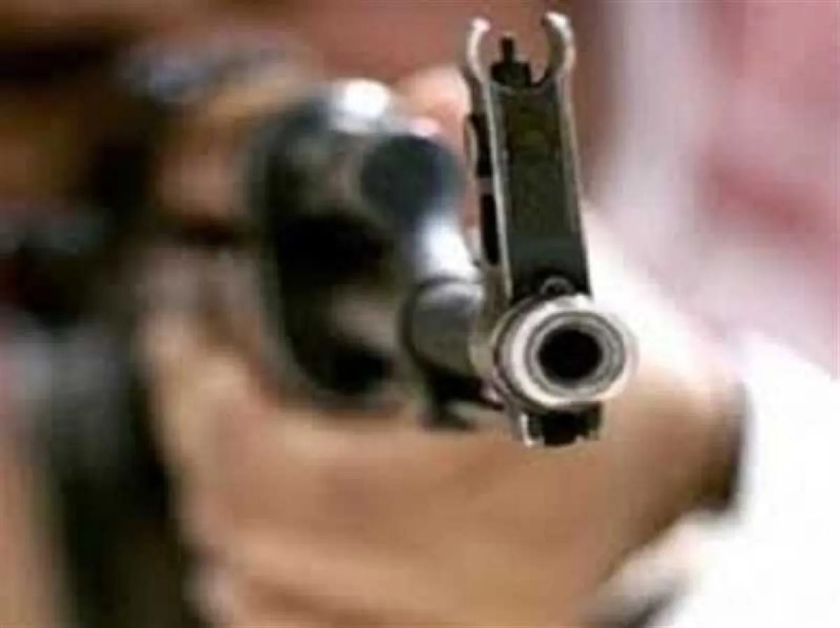 مقتل مواطن بالرصاص عن طريق الخطأ أثناء فتح منزله في إب