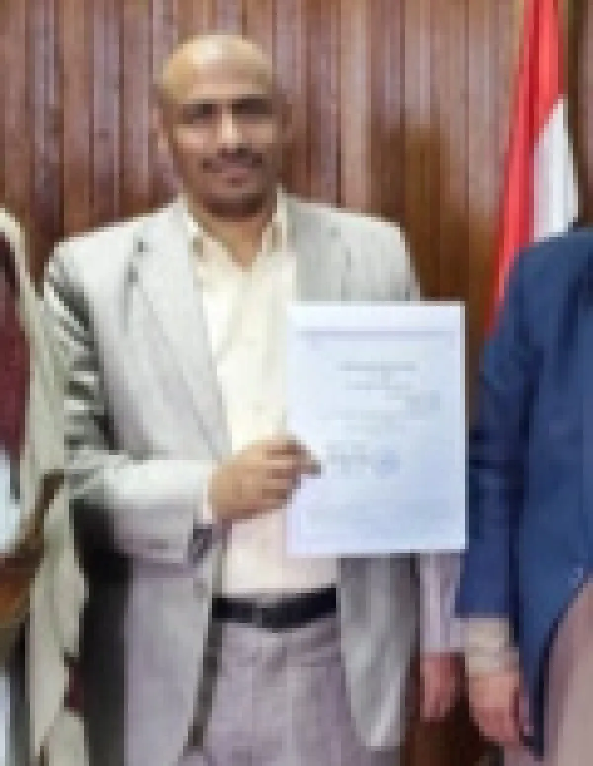الطبيبة العطاب تتهم نائب وزير مالية صنعاء بتدمير مركز القلب في مستشفى الكويت