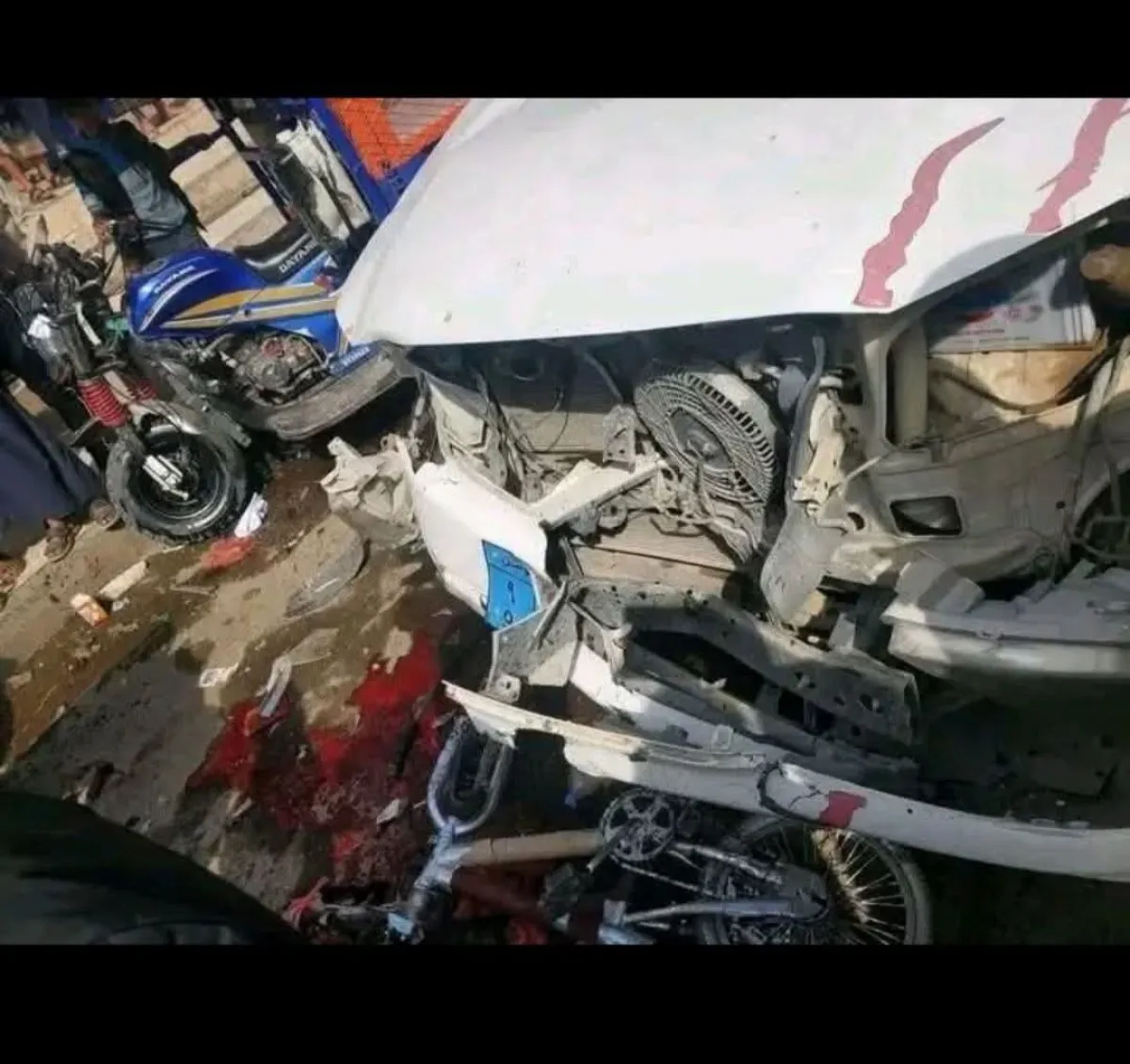 وفاة طفل وإصابة 5 آخرين بحادث مروري في ذمار
