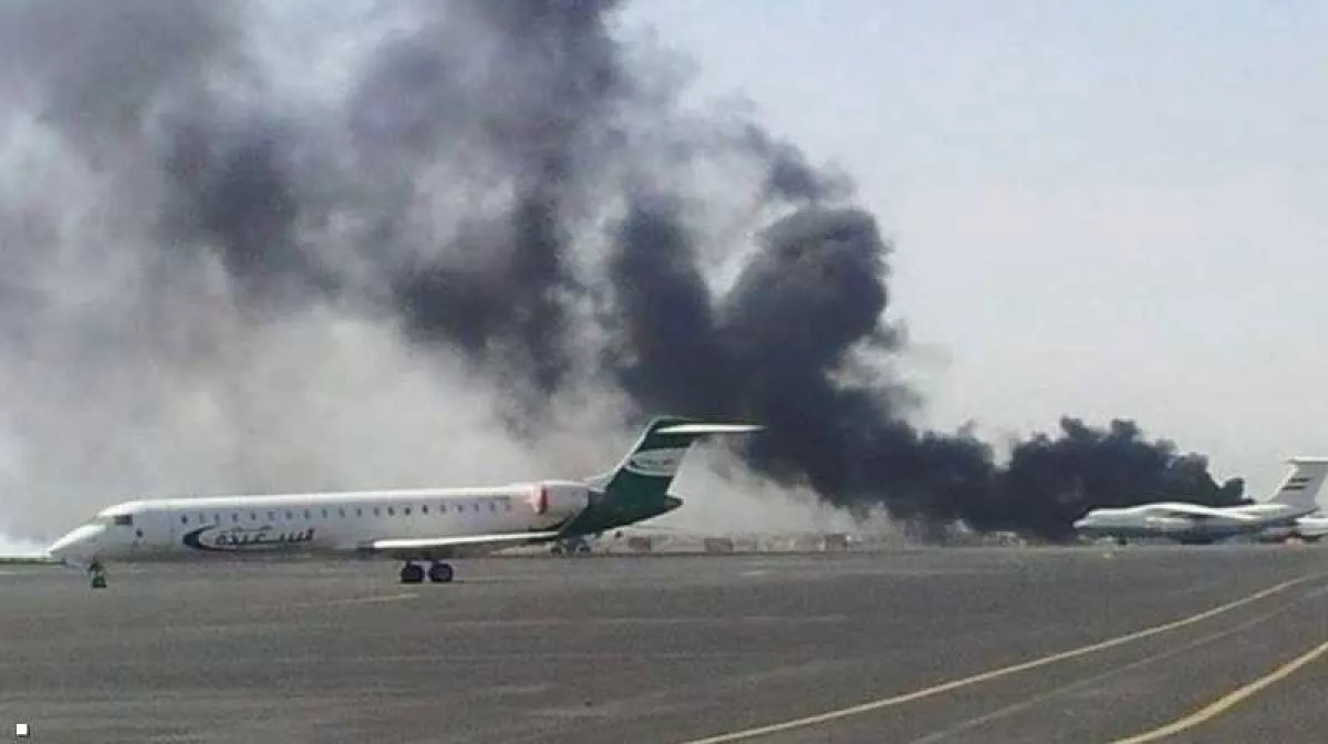 حكومة المجلس الرئاسي تعلن قصف مدرج مطار صنعاء بعد محاولة هبوط طائرة إيرانية