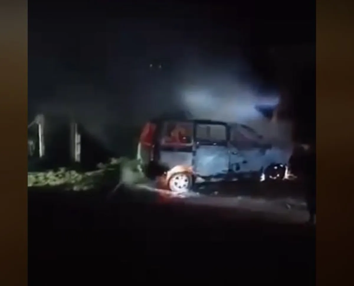 مجهولون يحرقون سيارة مواطن في إب