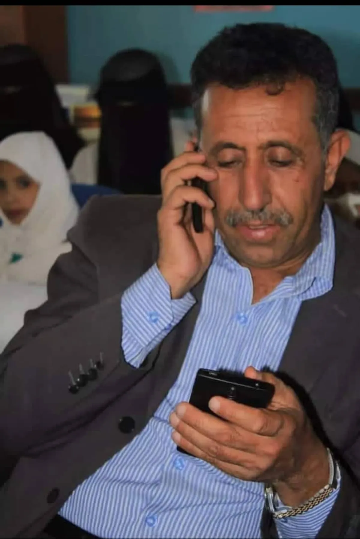 الروني لحكومة صنعاء: حولتم المرتبات إلى إدارة للفقر