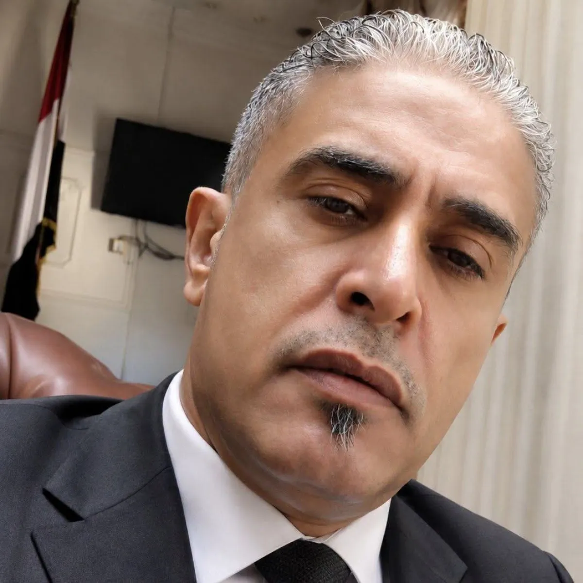 الناشط أيوب التميمي ينتقد خطاب أنصار الله ويحذر من اتساع دائرة الرفض الشعبي