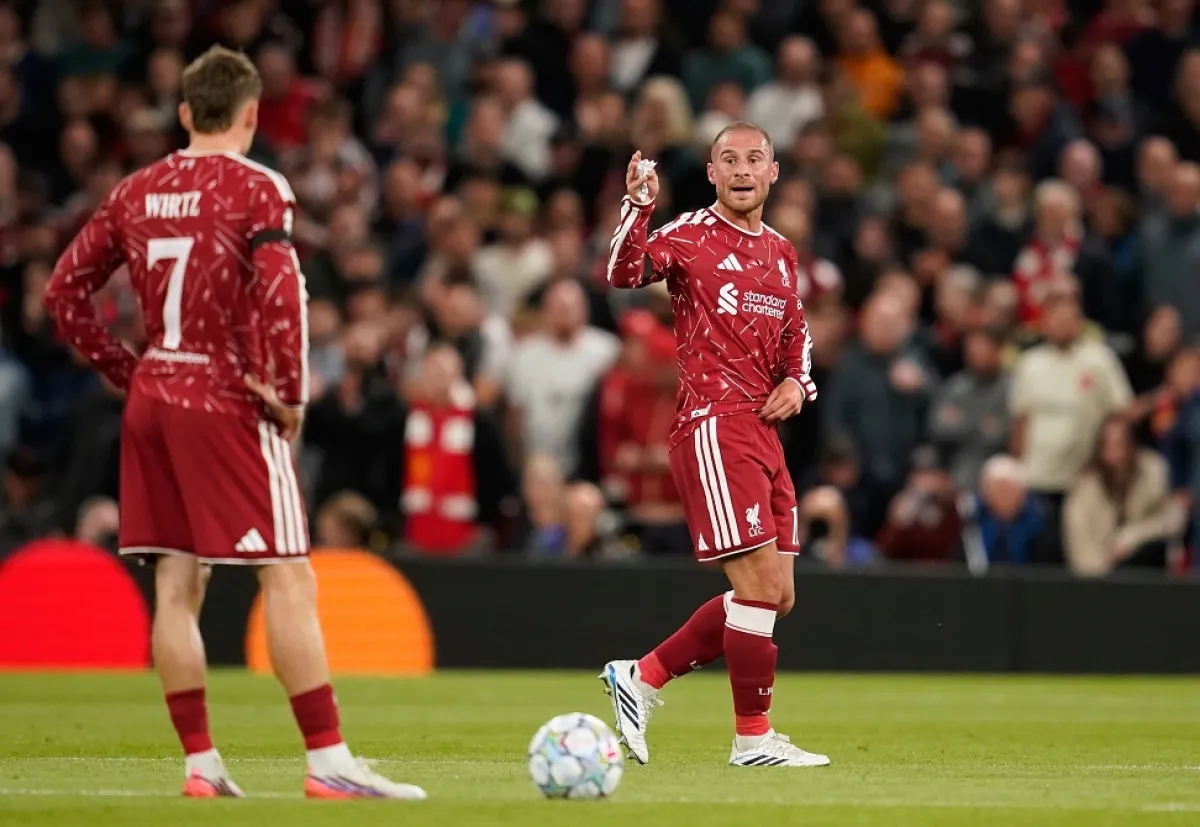 ليفربول يتعثر على أرضه