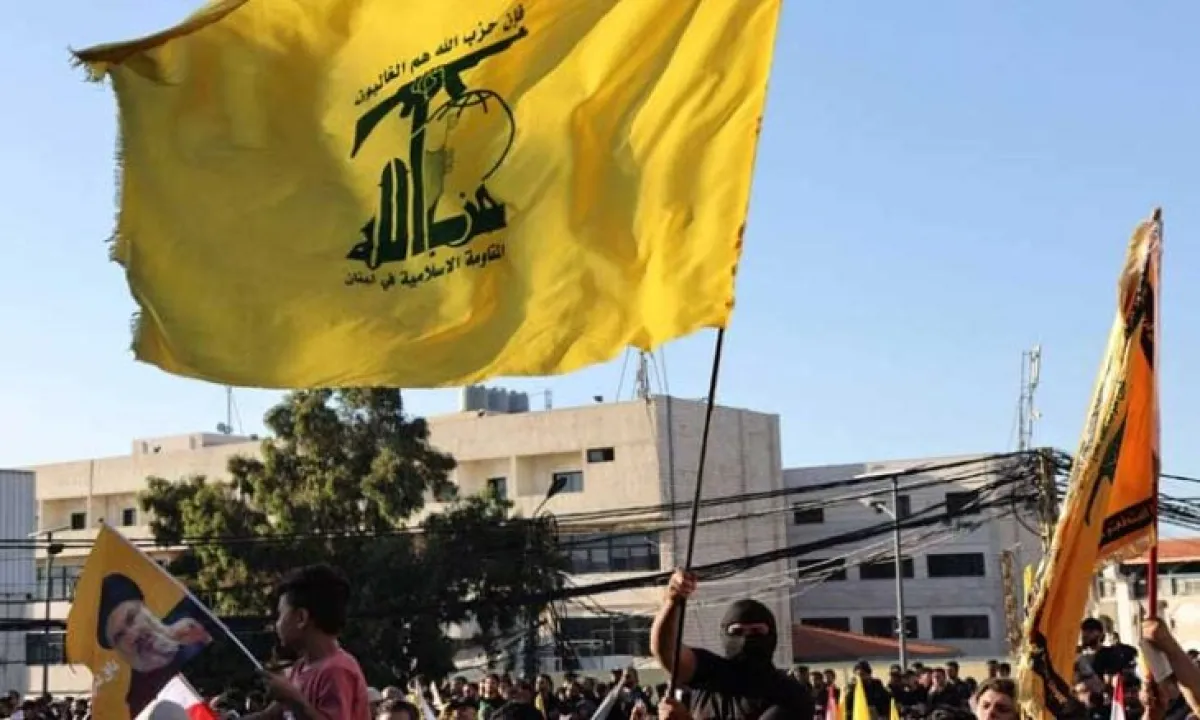 إعلام حزب الله يلوّح بتصعيد داخلي على خلفية التحقيق في قضية شحنة المتفجرات