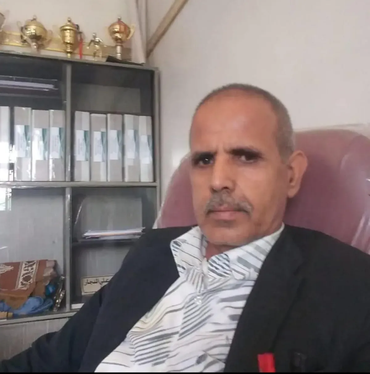 رعدان لسلطة صنعاء: حولتم حياة المعلم إلى مأساة يومية